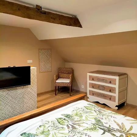 Les De Hilaire فندق مبيت وإفطار