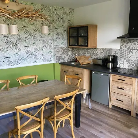 فندق مبيت وإفطار Les De Hilaire